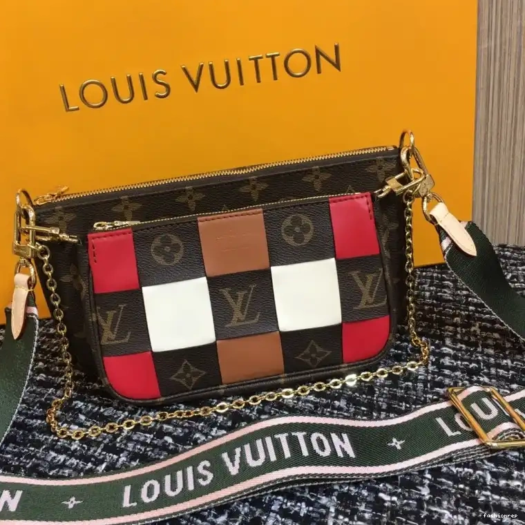 Fashionrepsfam ru 20DJ570029 LV Bags 0817